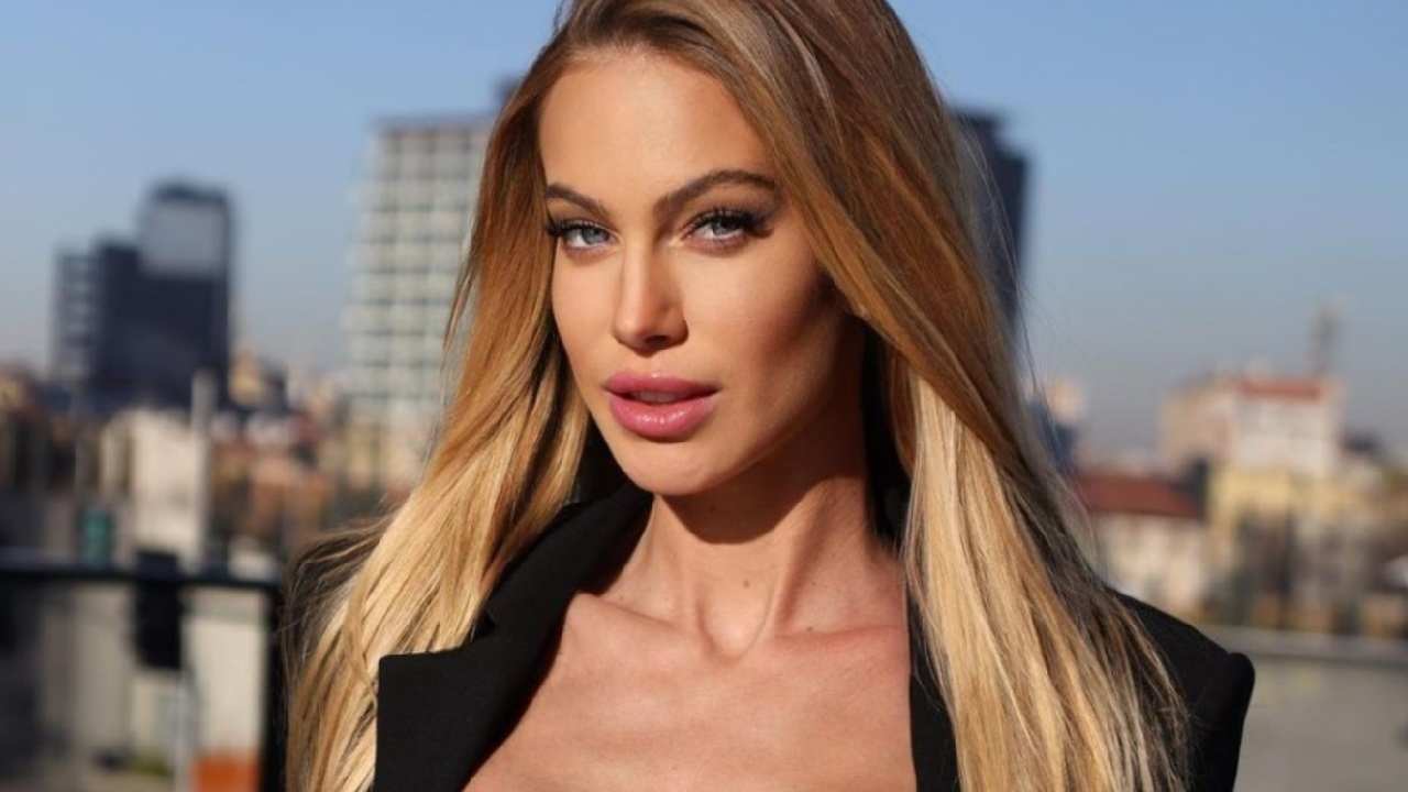 Taylor Mega primo piano