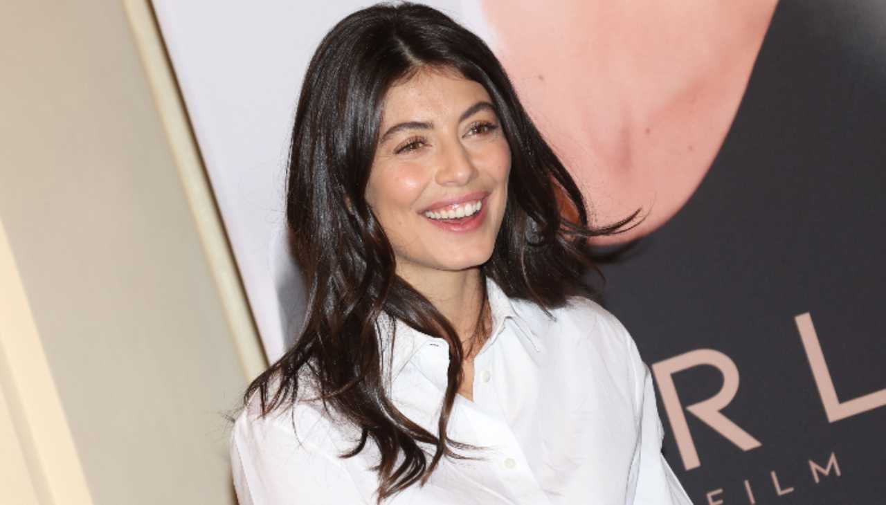 alessandra mastronardi 13012022 (1)