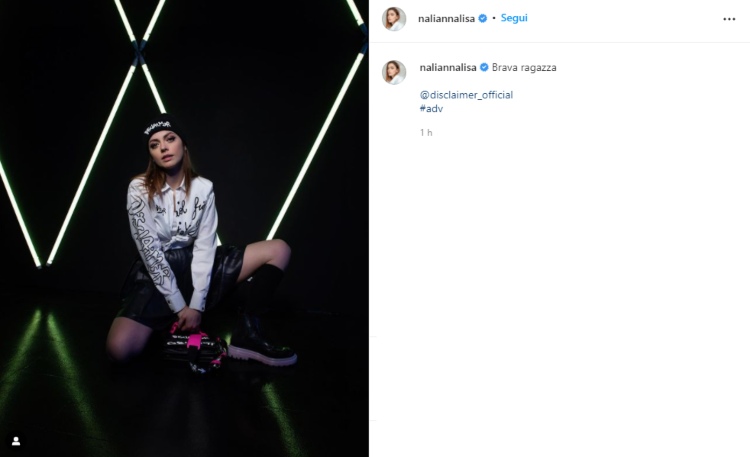 Annalisa Instagram posa Outfit Disclaimer