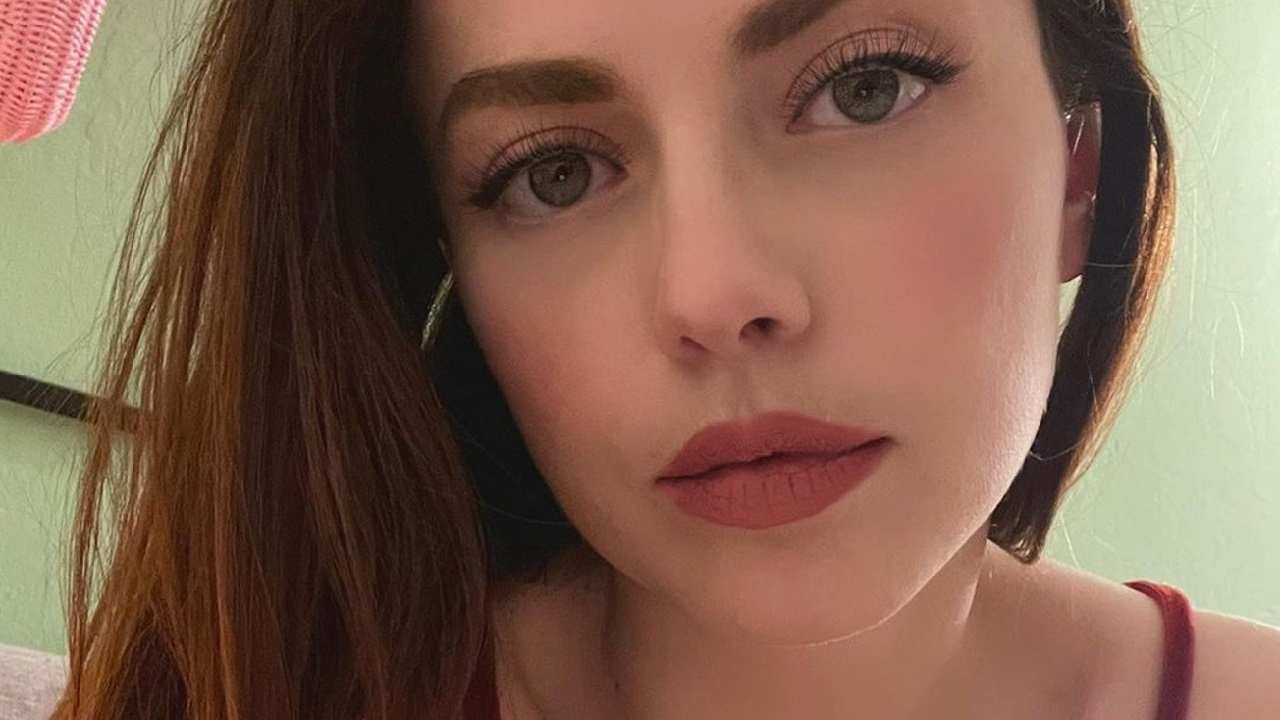 Annalisa primo piano