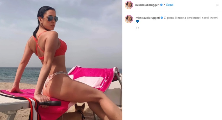 Claudia Ruggeri al mare Instagram