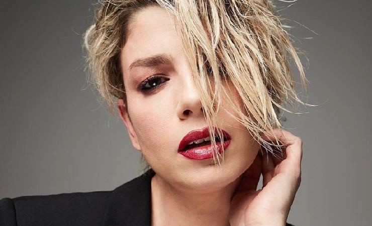 Emma Marrone ammaliante