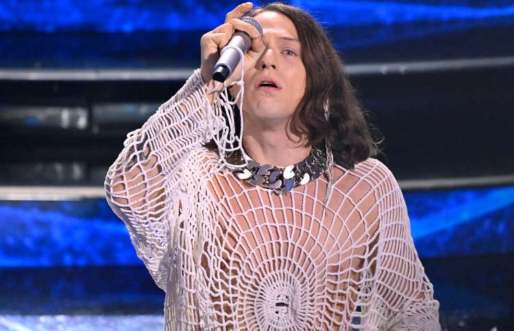 Sanremo 2022 Irama Look Prima Serata