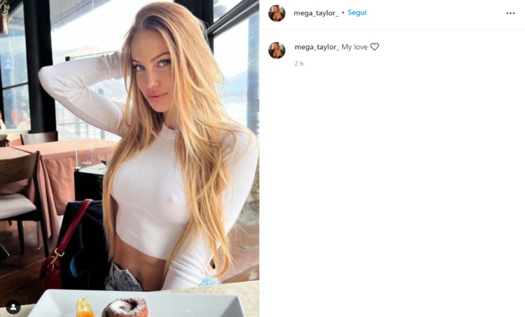 Taylor Mega maglia bianca Instagram