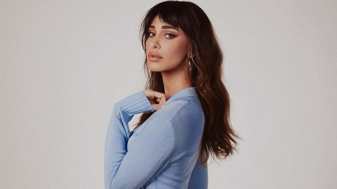 Belen Rodriguez in posa