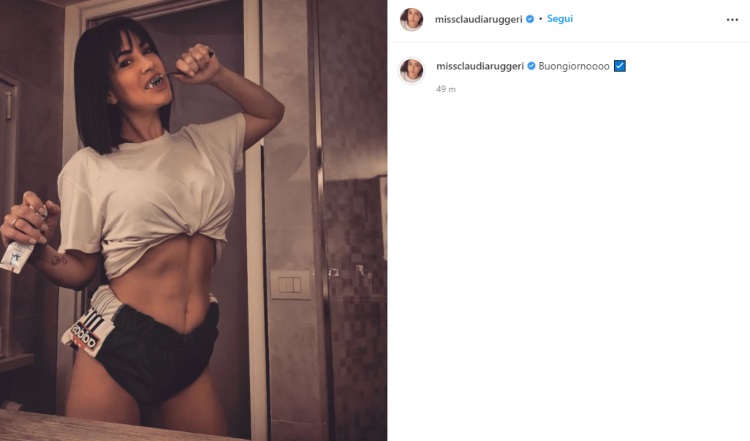 Claudia Ruggeri fisico selfie Instagram