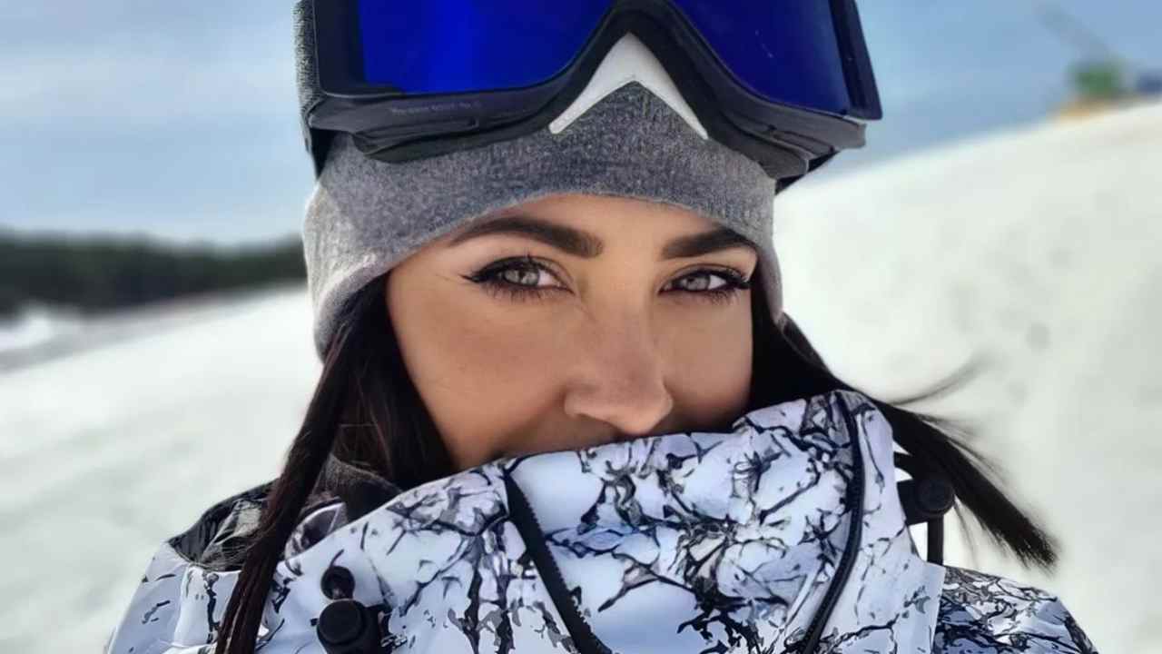 Claudia Ruggeri selfie sulla Neve Instagram