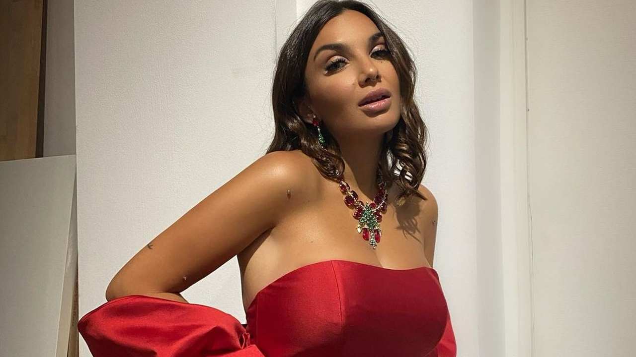 Elettra Lamborghini in posa