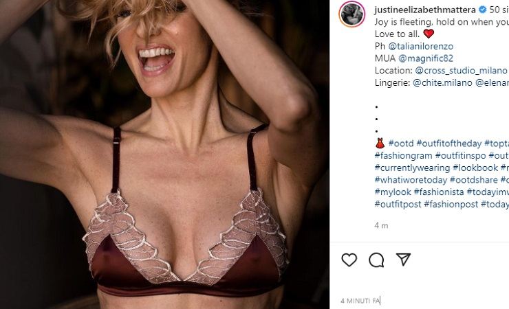 Justine Mattera scollatura