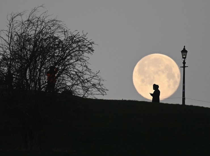 Pasqua luna