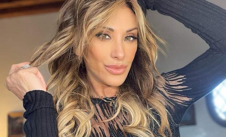 Sabrina Salerno primo piano