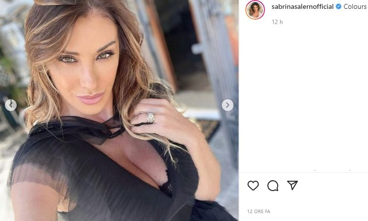 Sabrina Salerno selfie