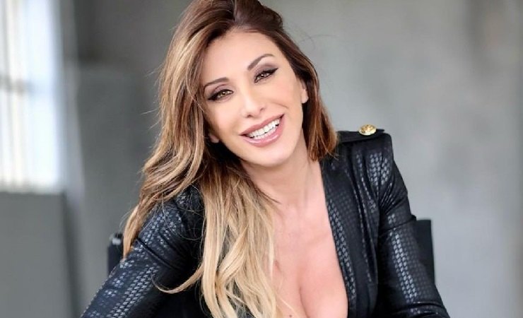 Sabrina Salerno scollatura