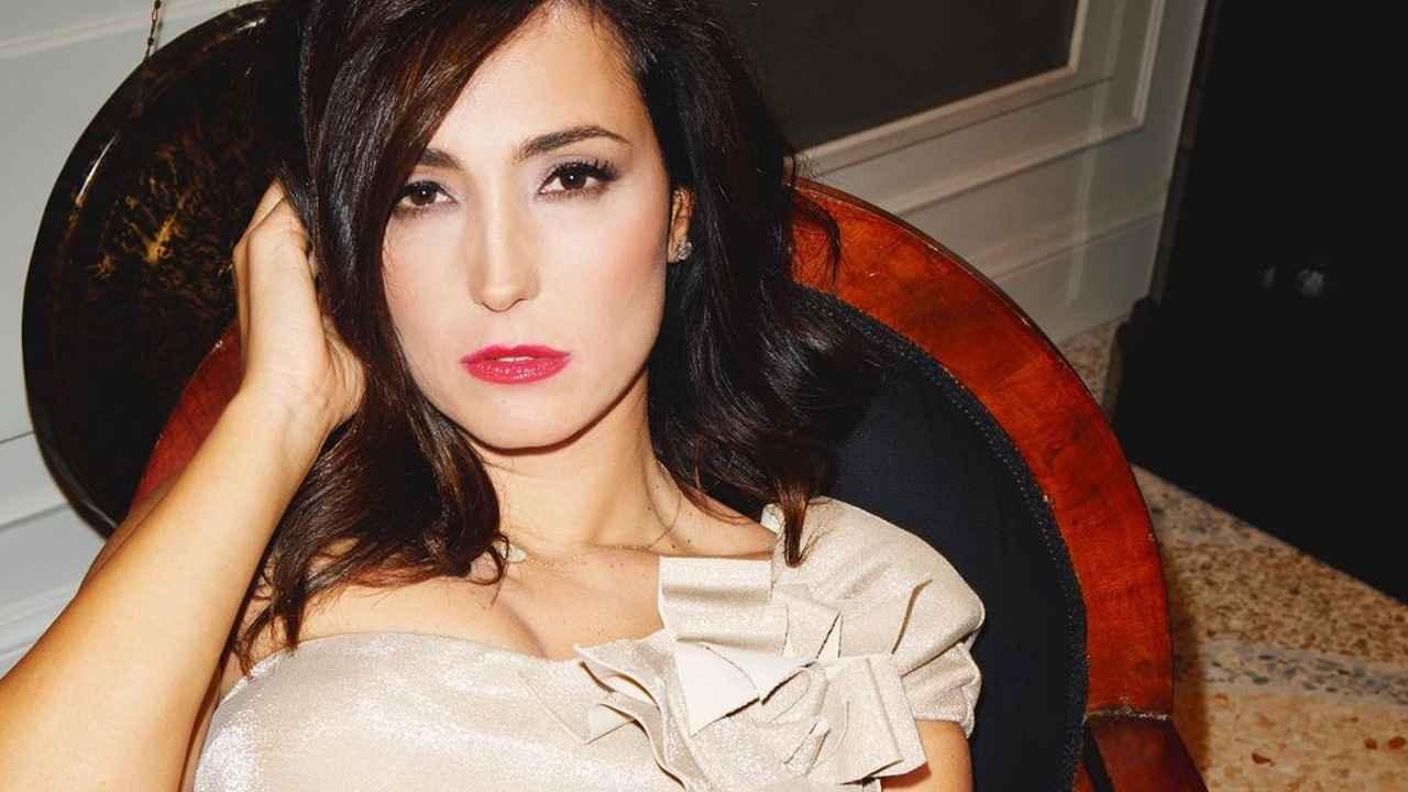 Caterina Balivo sguardo ammaliante