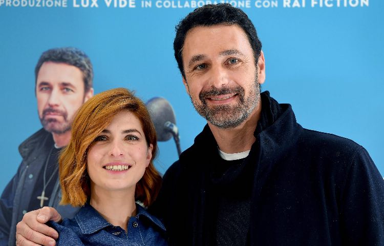 Gli attori Raoul Bova e Maria Chiara Giannettta