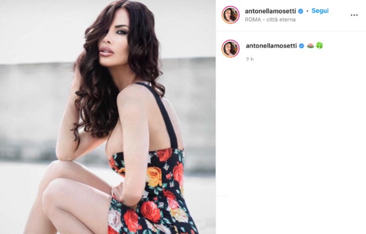 Post Instagram Antonella Mosetti