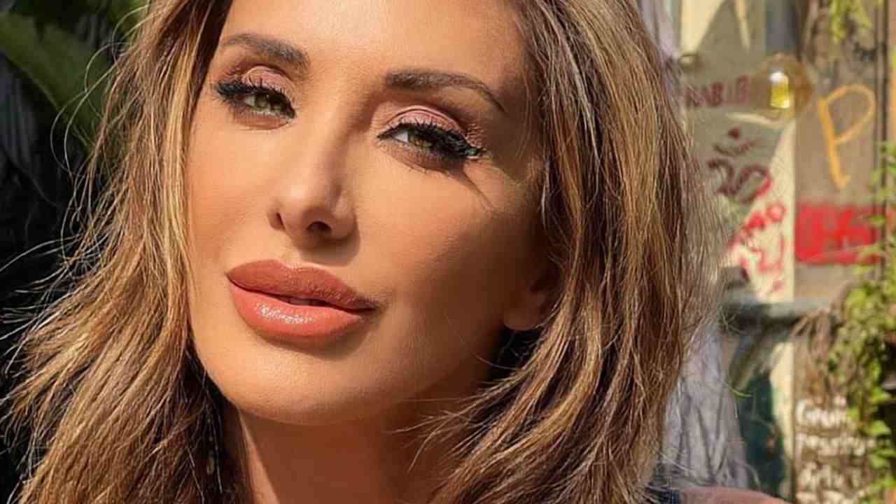 Sabrina Salerno sguardo profondo