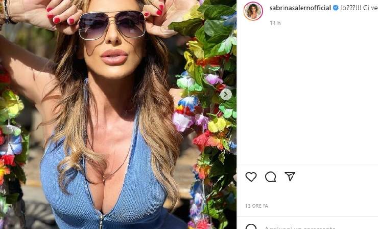 Sabrina Salerno décolleté