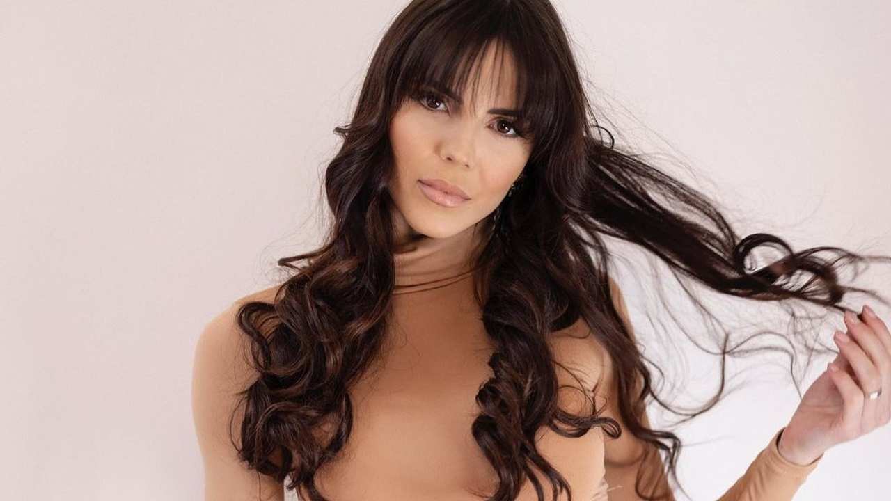 Shaila Gatta in posa