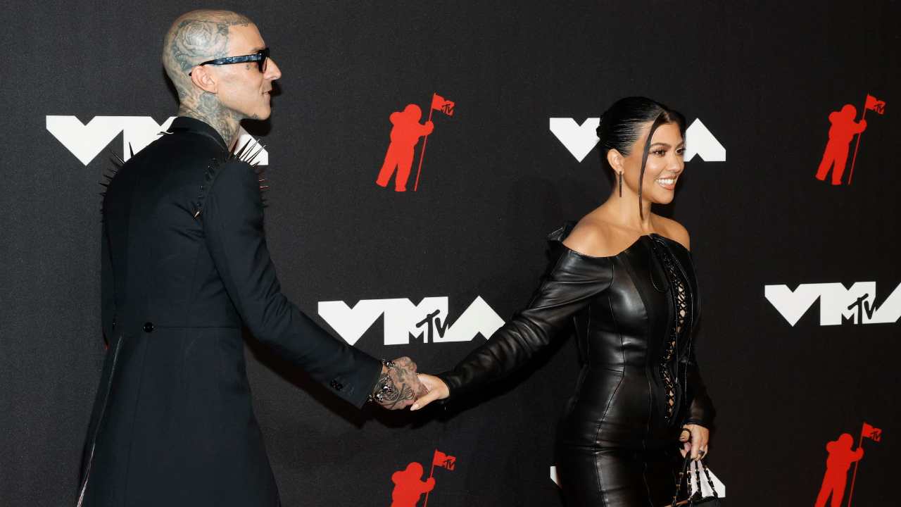 kardashian barker 05042022 (2)