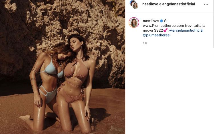 Post Instagram Angela Nasti e Chiara Nasti