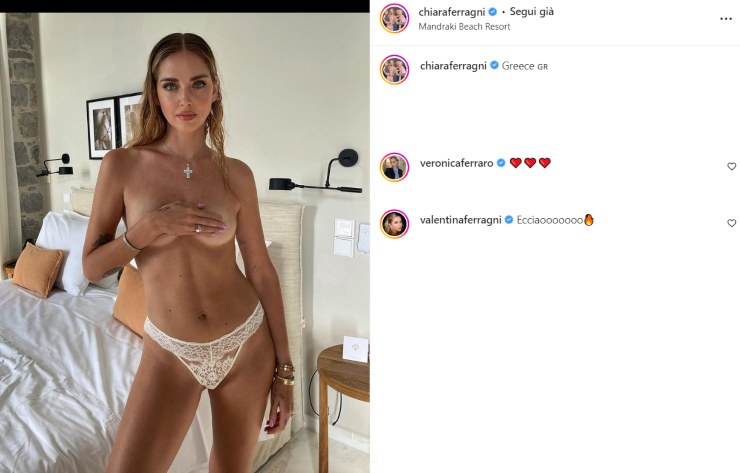 Chiara Ferragni topless