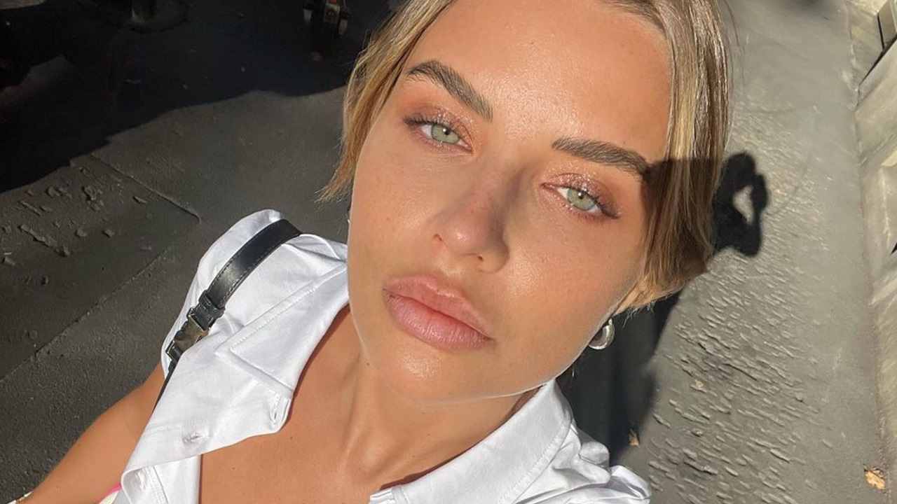 Veronica Ferraro sguardo ammaliante