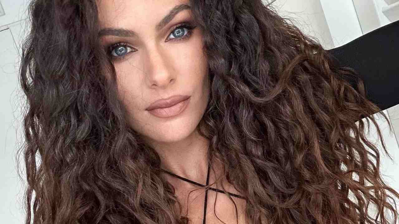 Paola Turani sguardo profondo