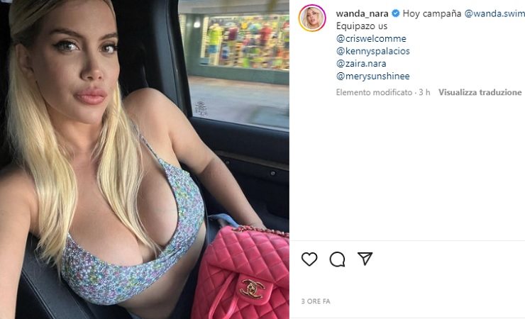 Wanda Nara selfie