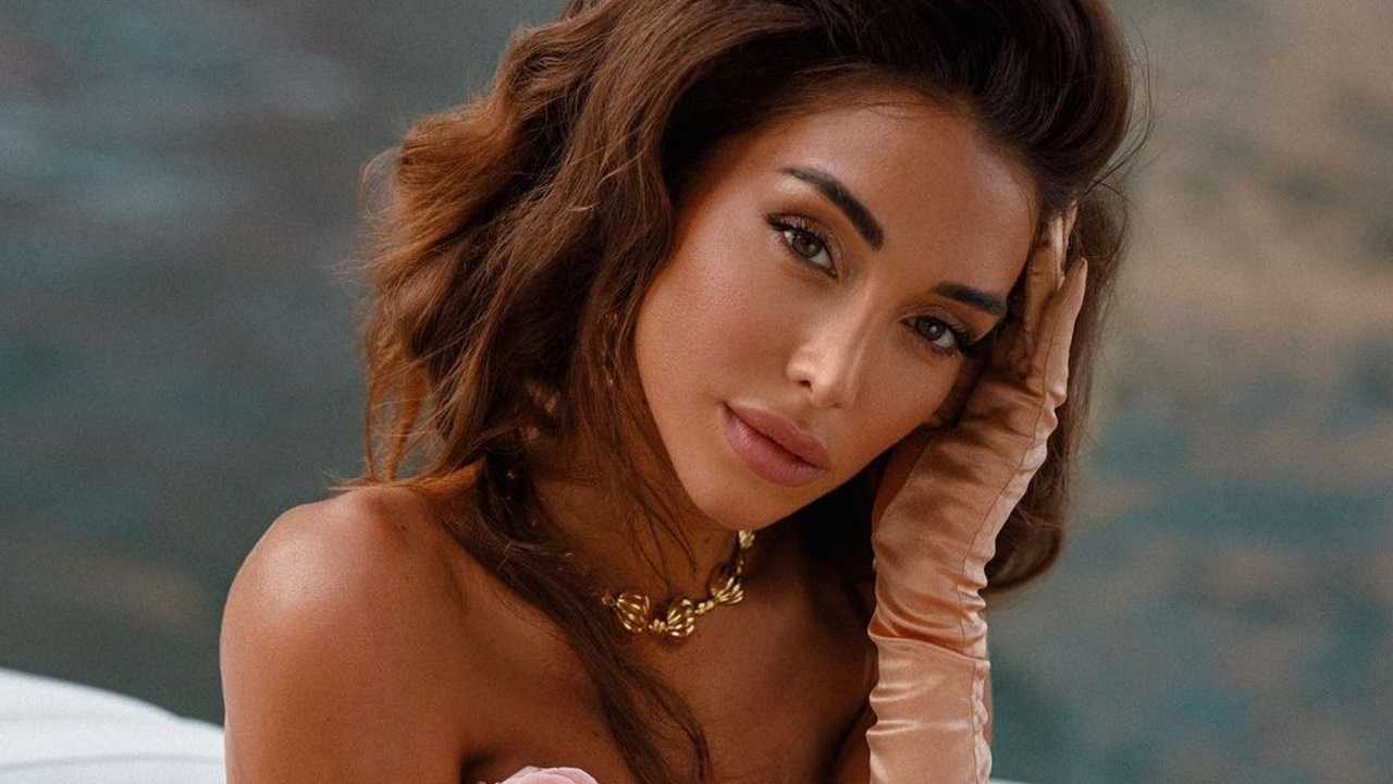 Elisa De Panicis primo piano