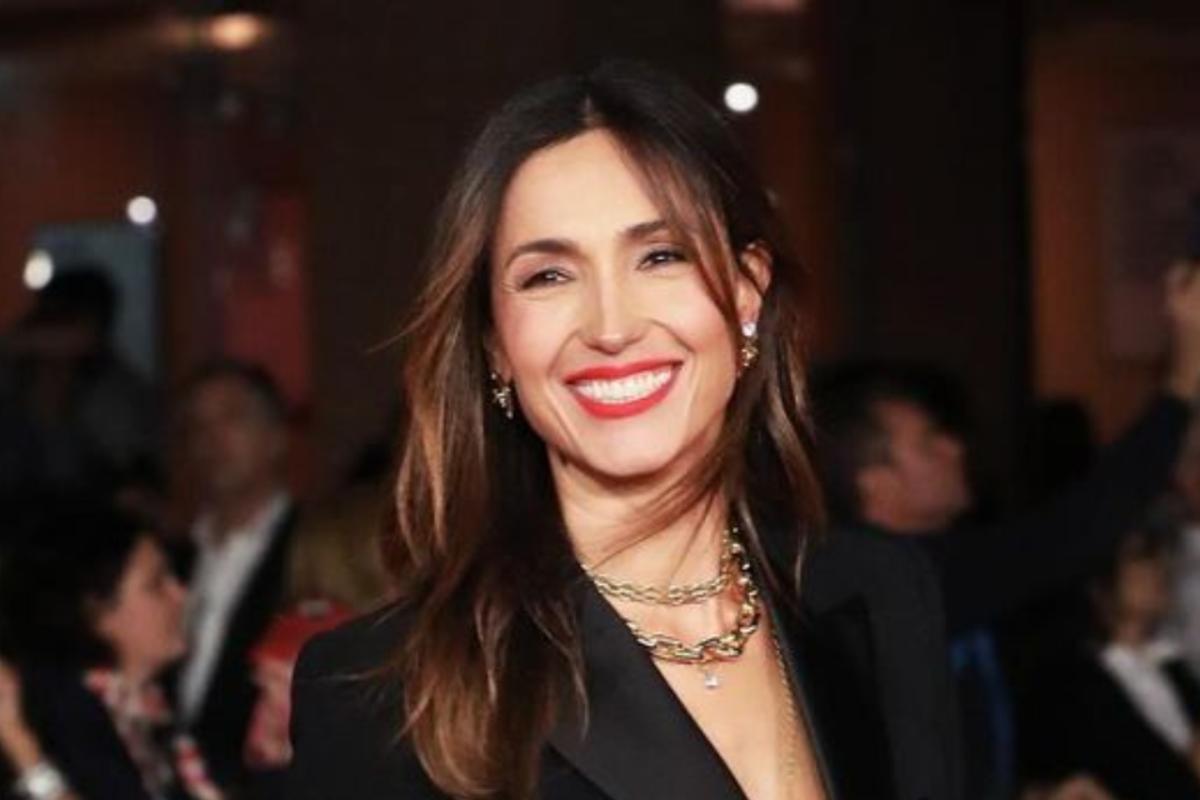 Caterina Balivo look aggressivo fan senza parole