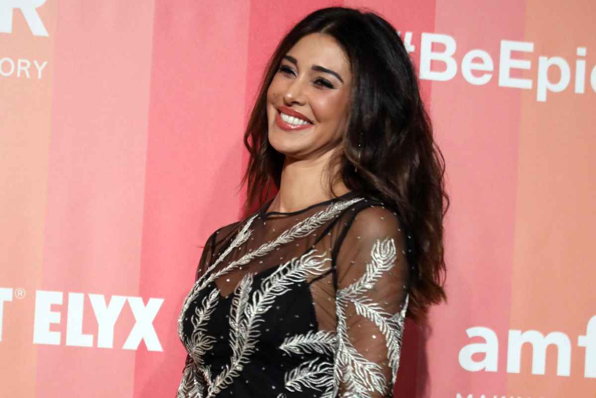 Belen Rodriguez risponde agli insulti sui social